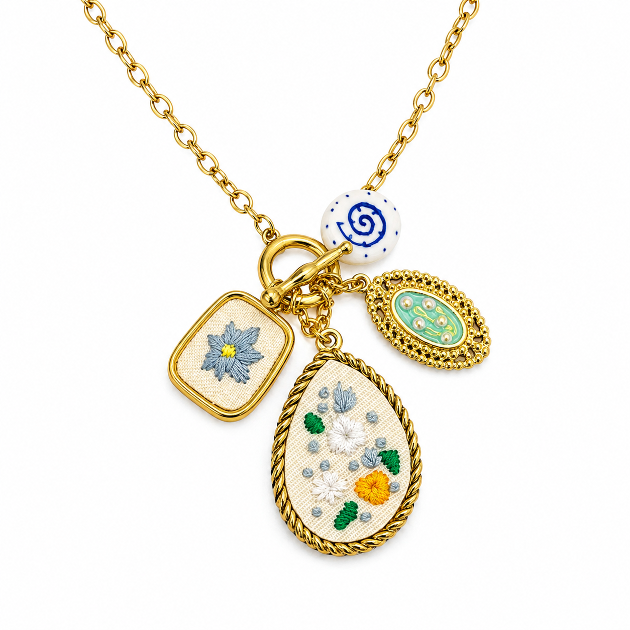 Collar Flor Bordada
