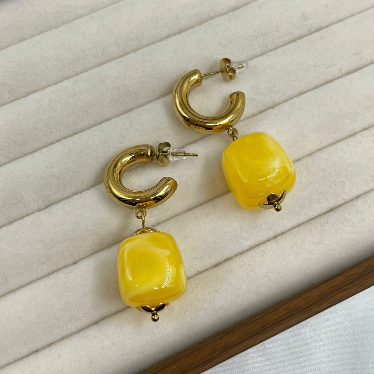 Aretes Bola