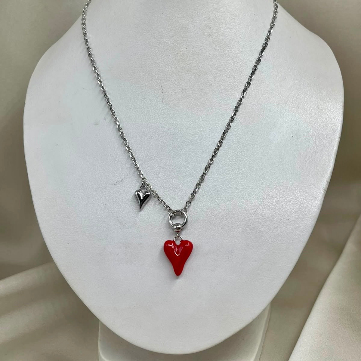 Dije Corazón Doble rojo