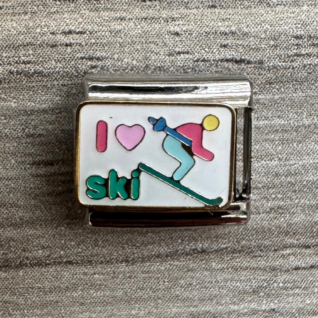 CHARM I 🩷Ski ⛷️