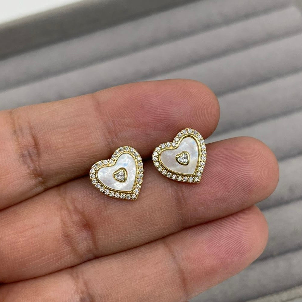 Aretes concha blanca