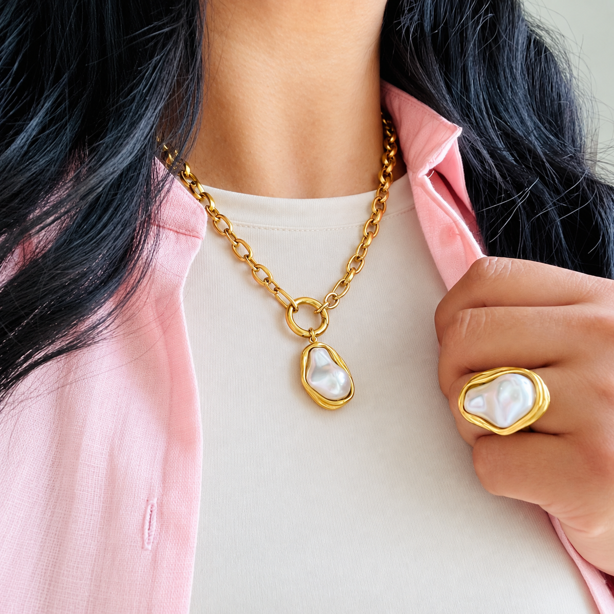 Collar Media Perla