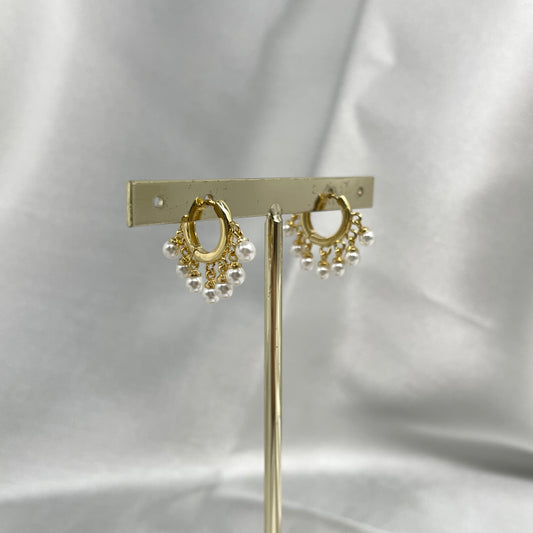 Arracadas perlitas colgantes