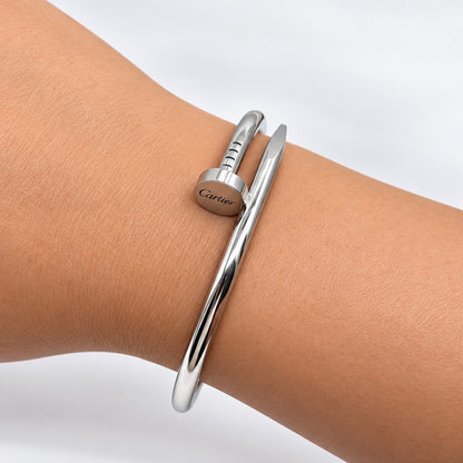 Brazalete Clavo
