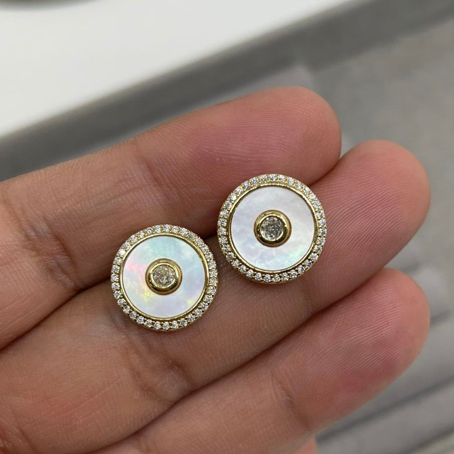 Aretes concha blanca