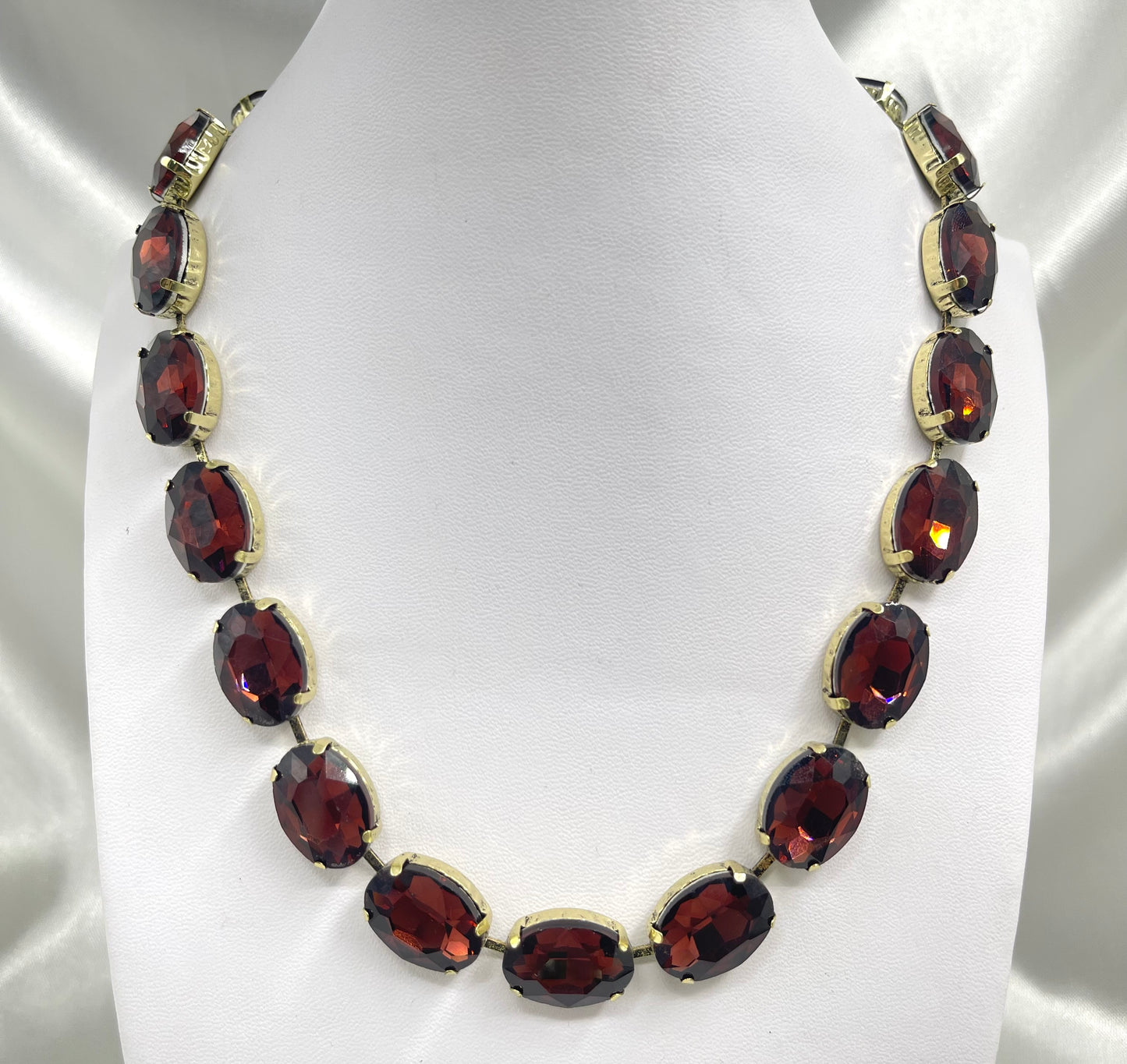 Collar piedra oval