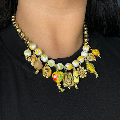 Collar Artesanal con Dijes
