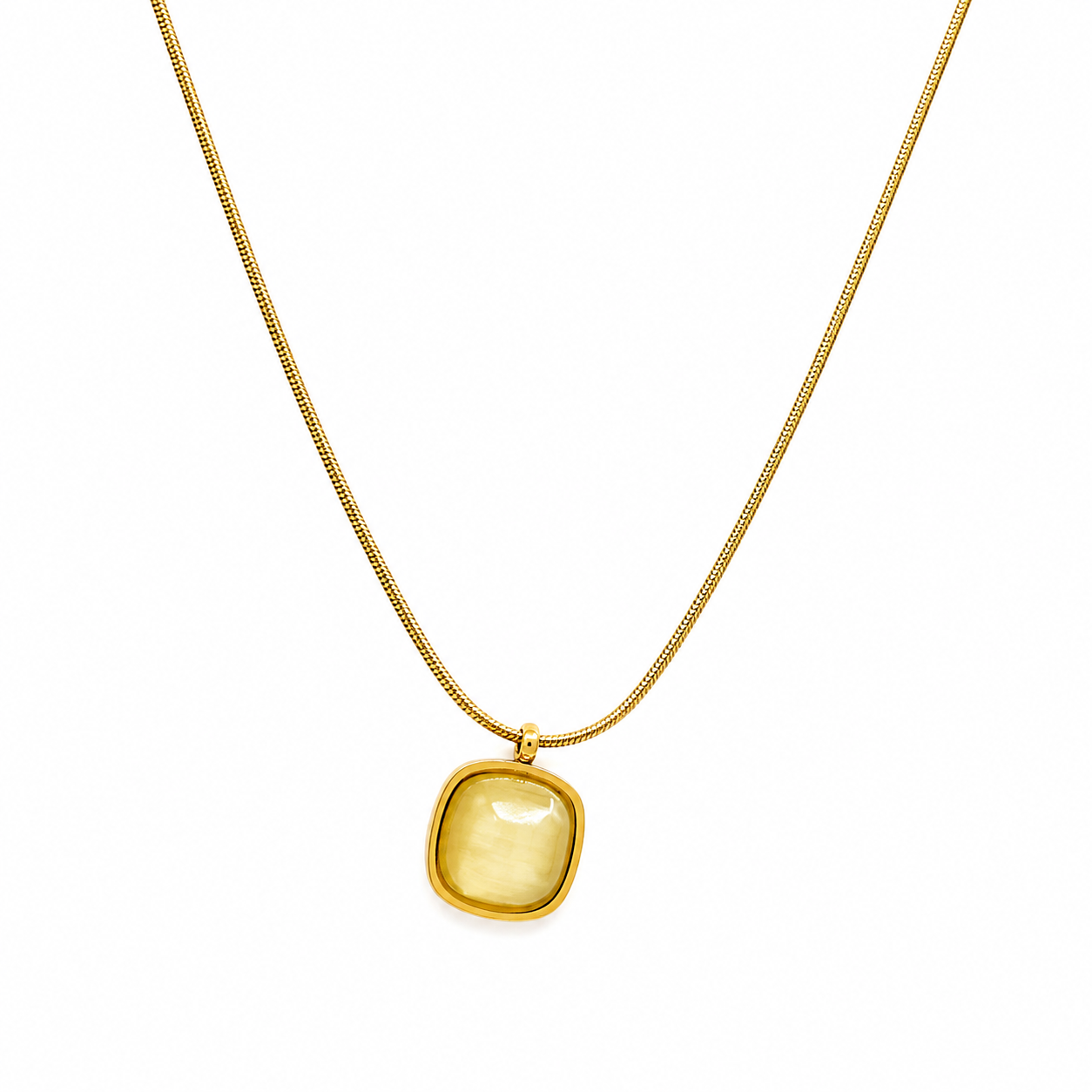 Collar cuadro