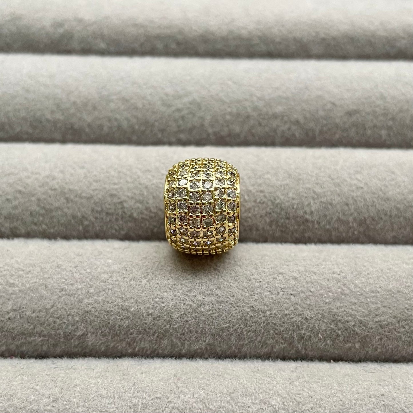 Dije Charm Con Zirconias Grande