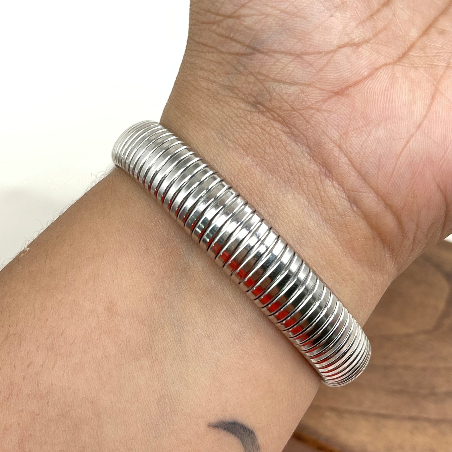 Pulsera worm