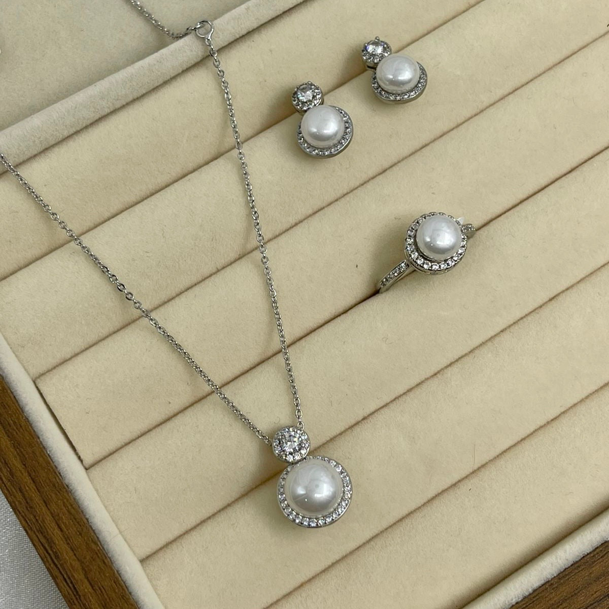 Set Perla Zirconias
