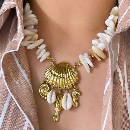 Collar Concha Dijes y perla
