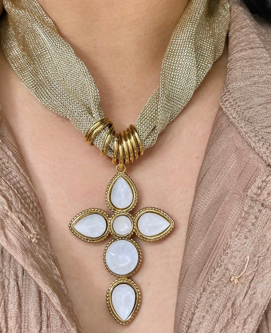 Collar Malla Cruz
