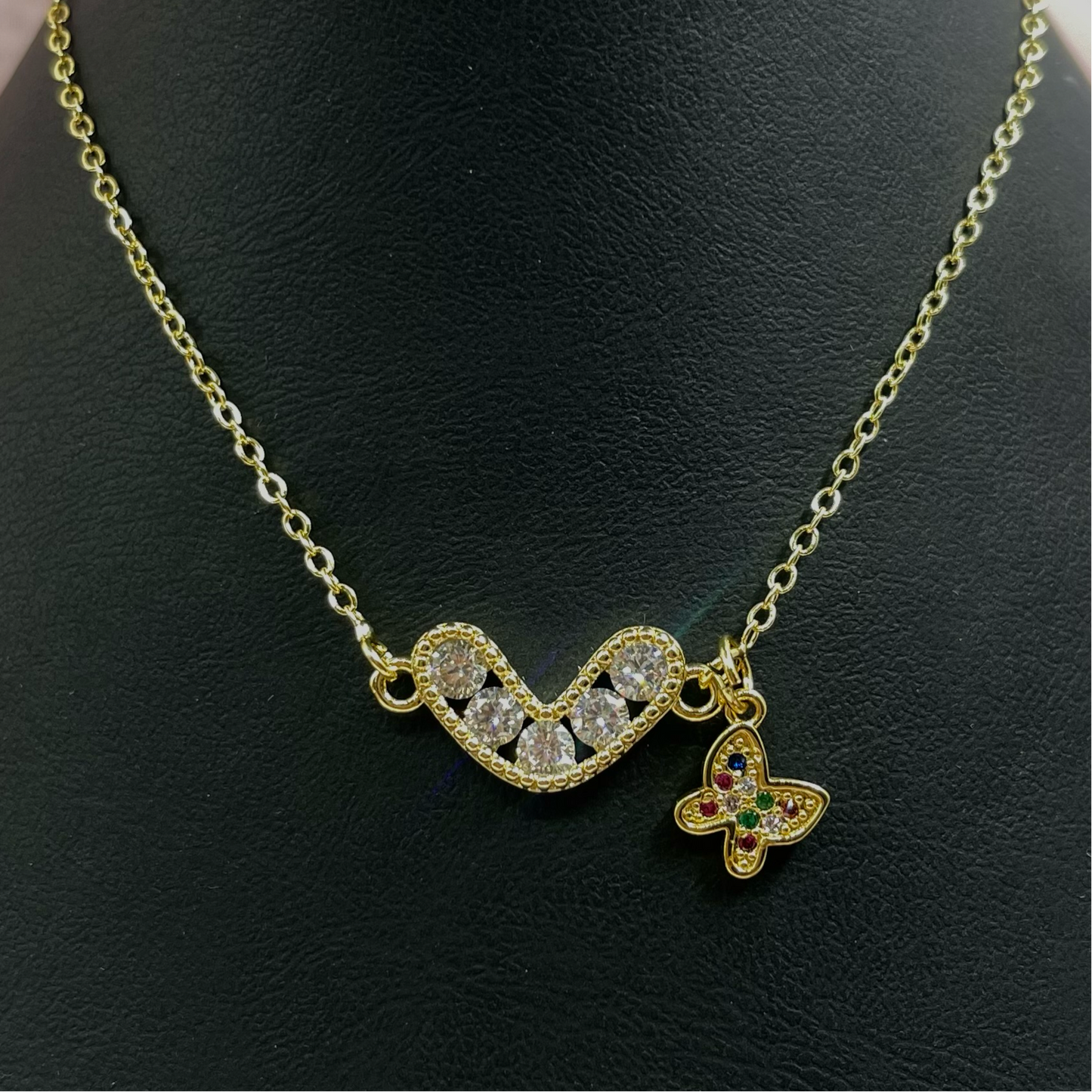 Collar love heart/ love butterfly