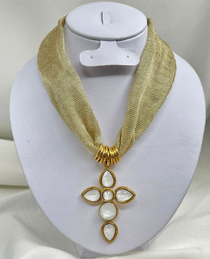 Collar Malla Cruz