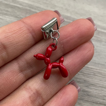 CHARM Perrito Globo rojo Colgante