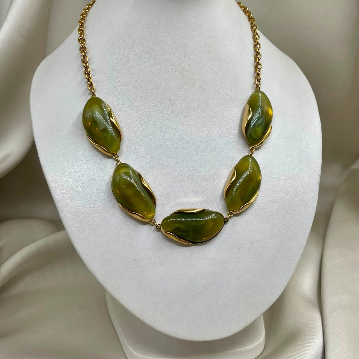 Collar