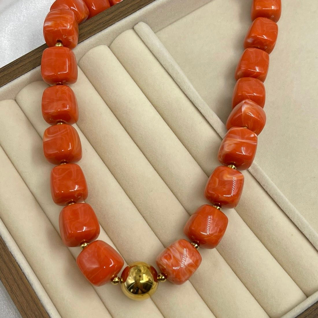 Collar Bola D
