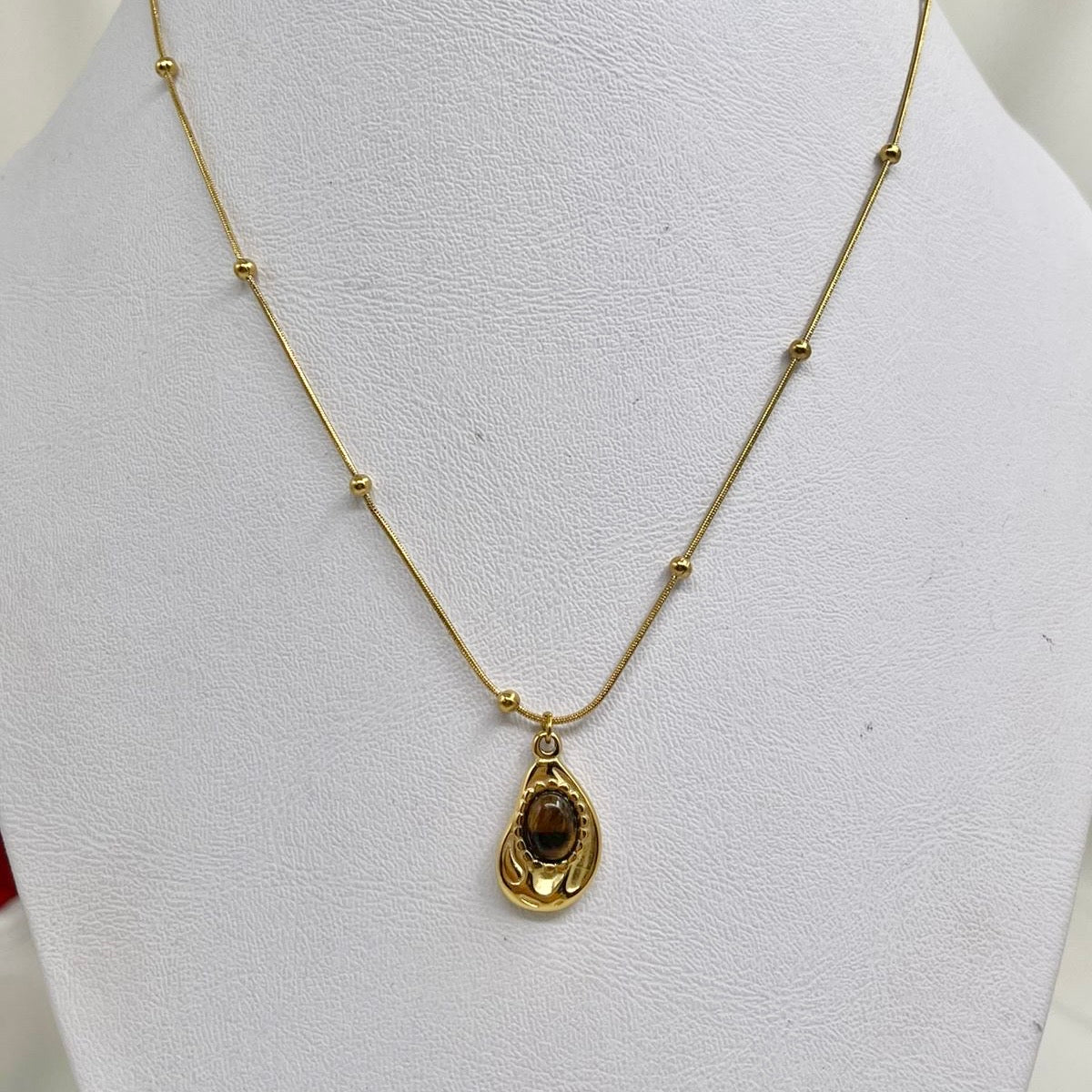 Collar dije Gota Ojo Tigre