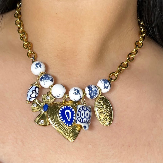 Collar Vintage Corazón y Cruz Azul