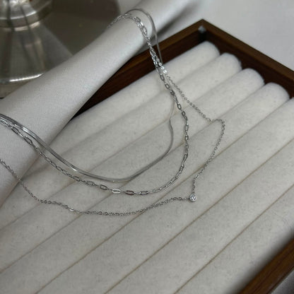 Collar Triple