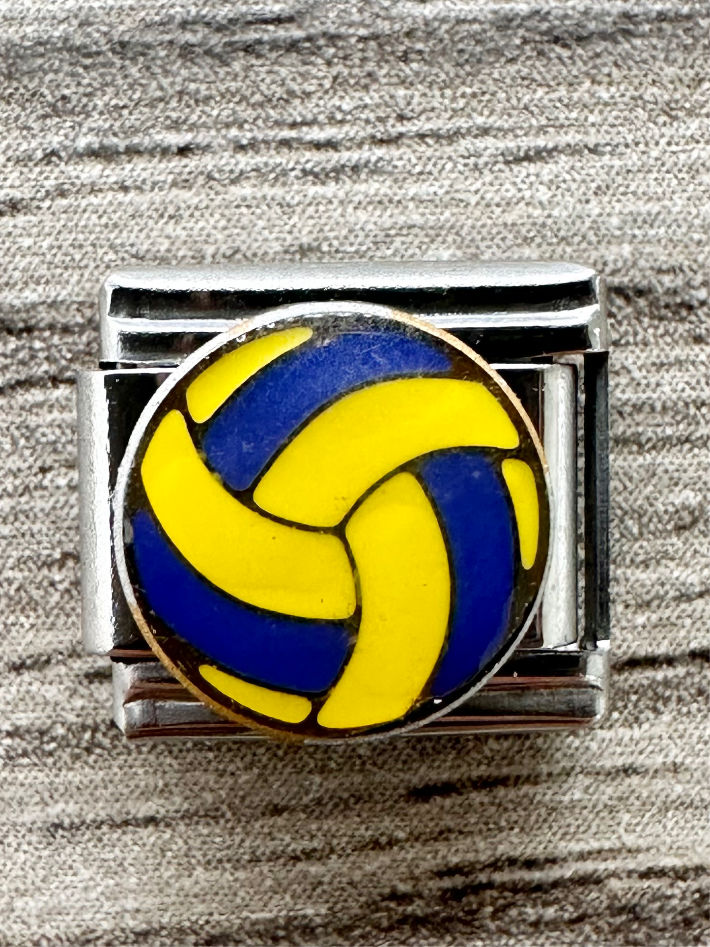 Charm volleyball