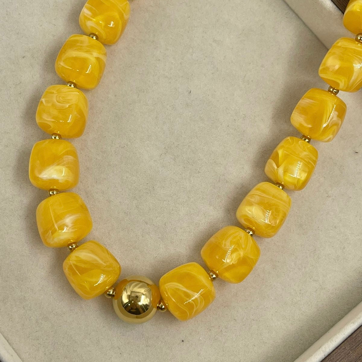 Collar Bola D