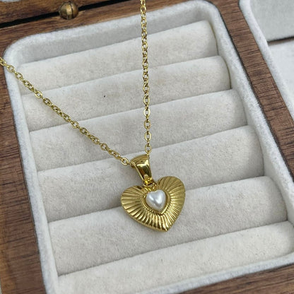 Collar corazón Acero