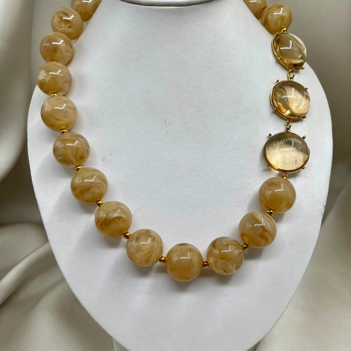 Collar