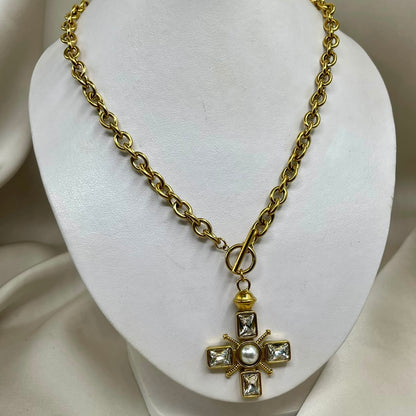 Collar Cruz