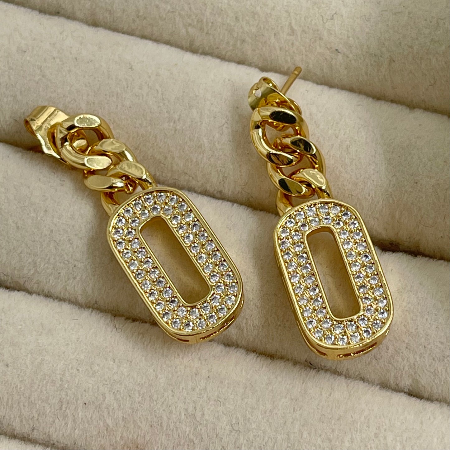 Aretes Oval Eslabón