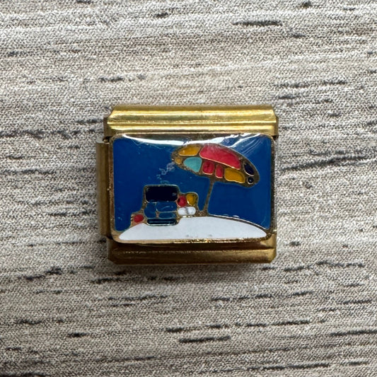 CHARM Sombrilla en la Playa 🏖️