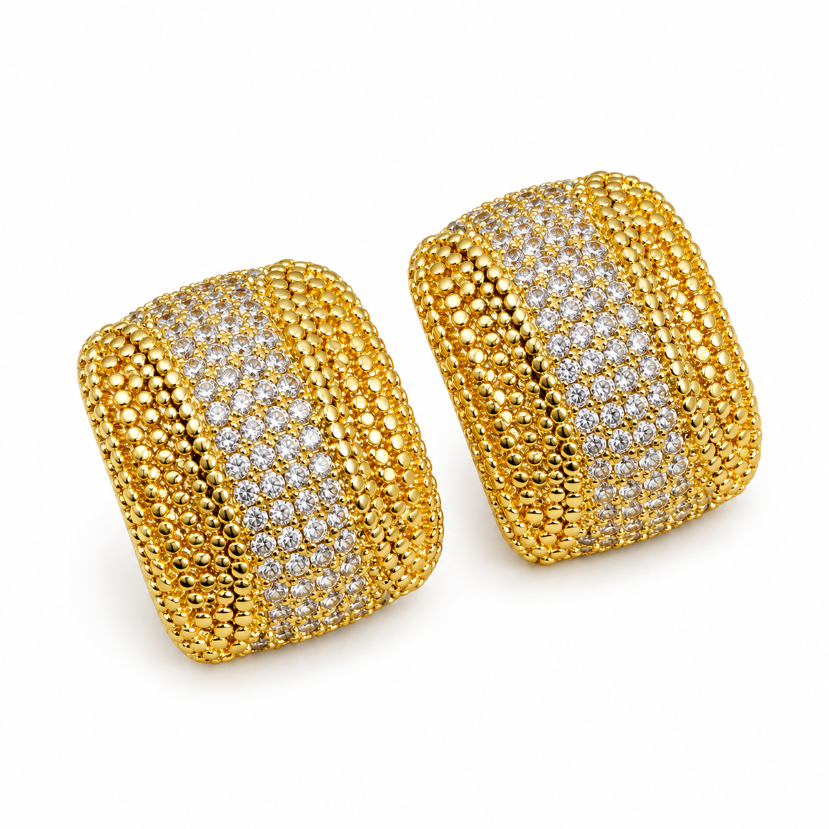 Aretes Media Concha Zirconias