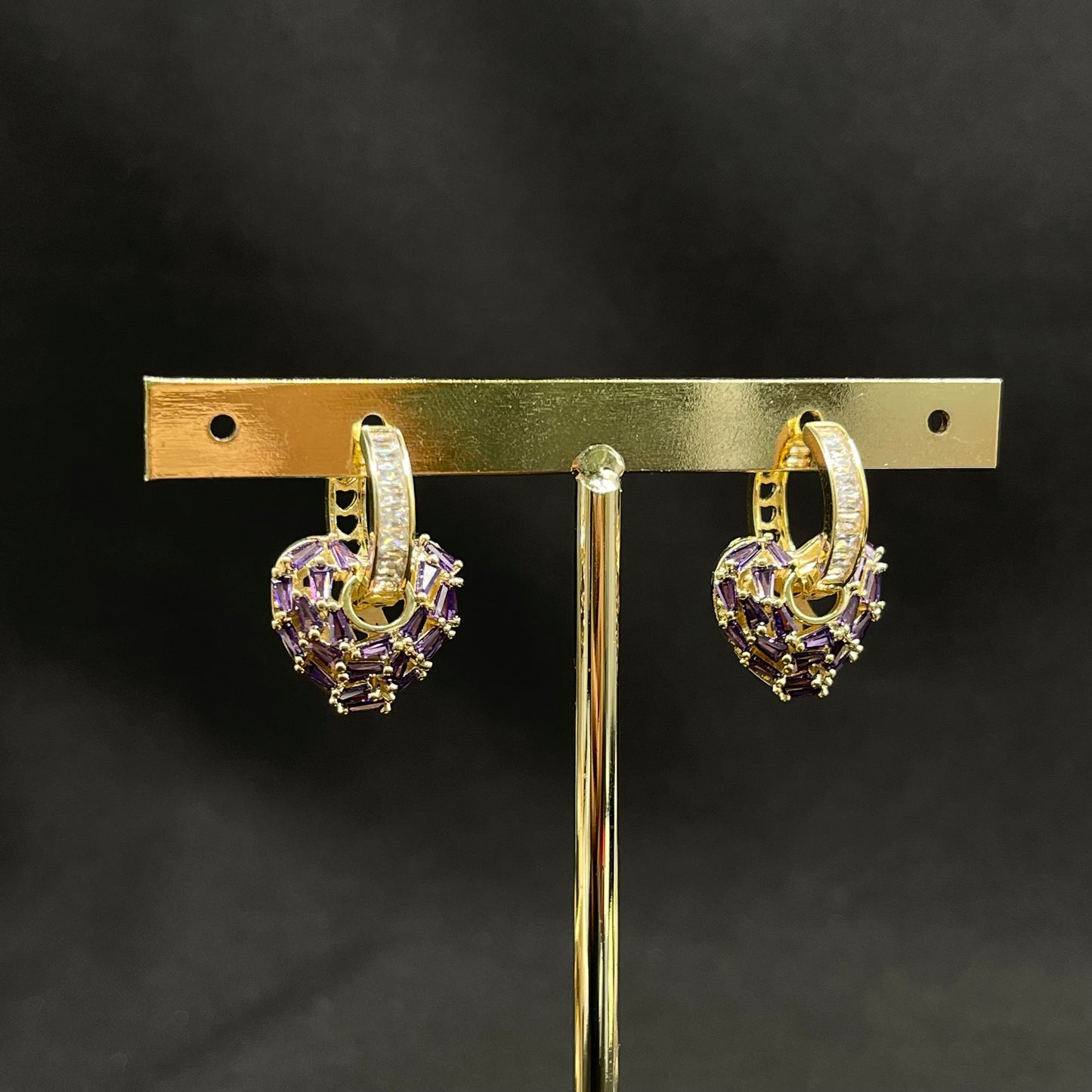 Aretes Corazón Baguettes Morado