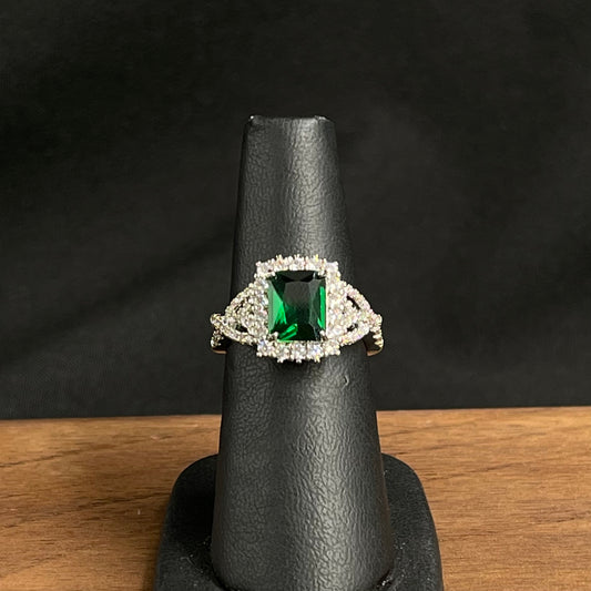 Anillo Cuadrado Esmeralda