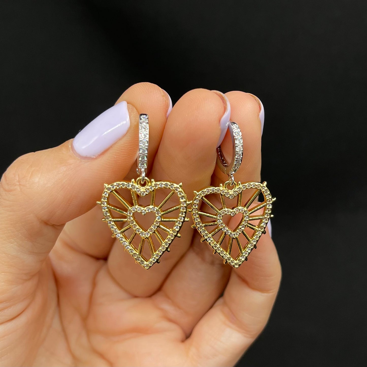 Arete Corazón en Silueta Chico